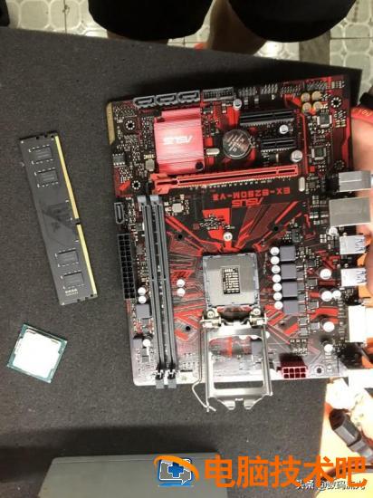 电脑正常开机黑屏怎么回事啊 电脑开机正常但是黑屏怎么回事 系统教程 第4张