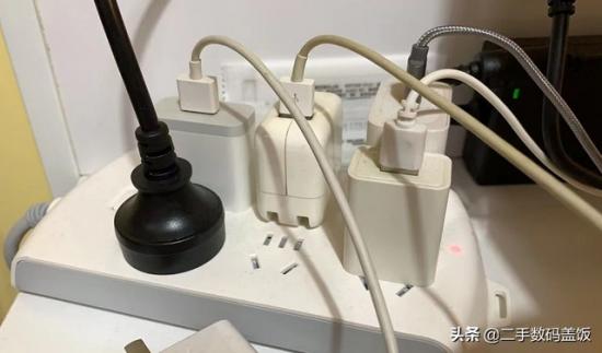 苹果手机冲不进去电怎么回事 苹果手机冲不进去电怎么回事手机充电慢 系统教程 第2张