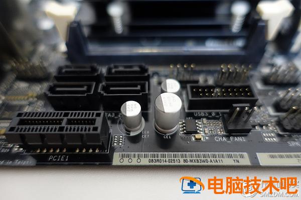 win10桌面壁纸花屏 电脑花屏壁纸 系统教程 第10张