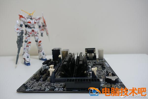 win10桌面壁纸花屏 电脑花屏壁纸 系统教程 第8张